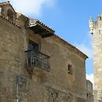 Castillo Valdes 萨拉斯