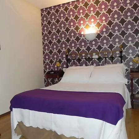 Castillo Valdes Hotel 2*