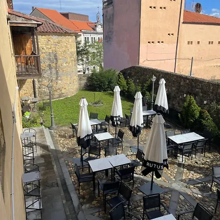 Castillo Valdés Hotel