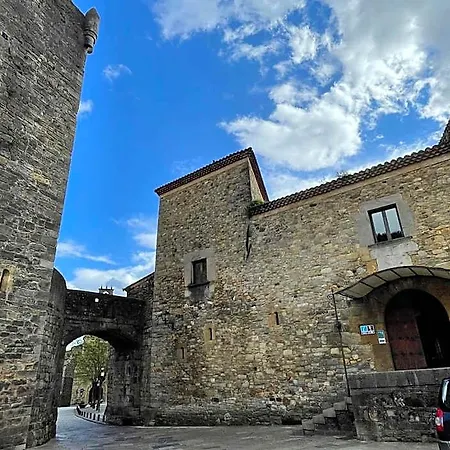 Castillo Valdes Salas (Asturias)