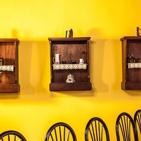 Hotel Castillo Valdes 2*