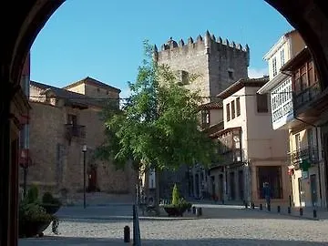 Castillo Valdes 2* Salas (Asturias)