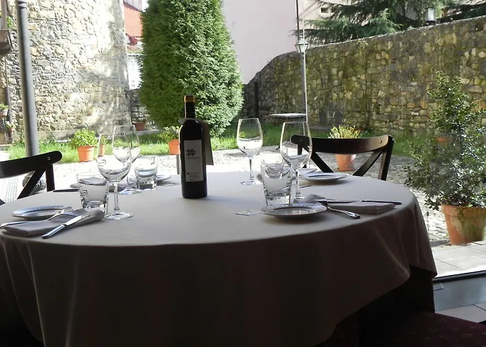 Castillo Valdes Hotel 2*