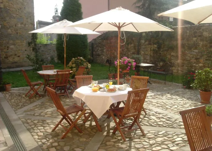 Castillo Valdes Salas (Asturias)