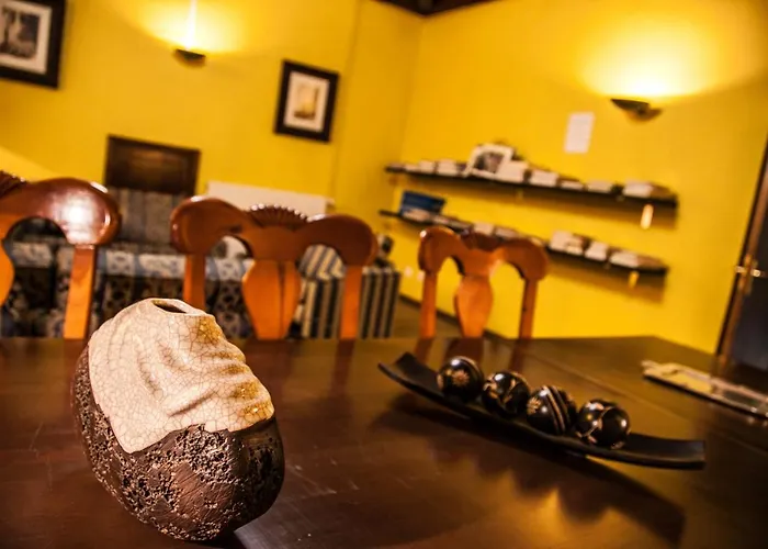 Castillo Valdes Hotel Salas (Asturias)