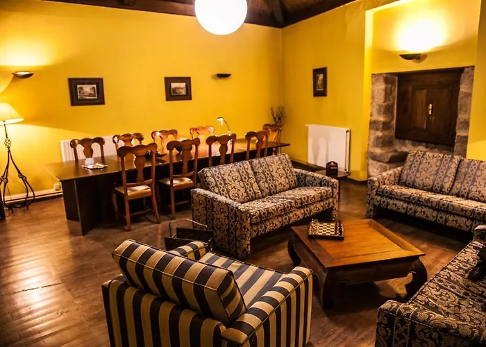 Castillo Valdes Hotel 2*