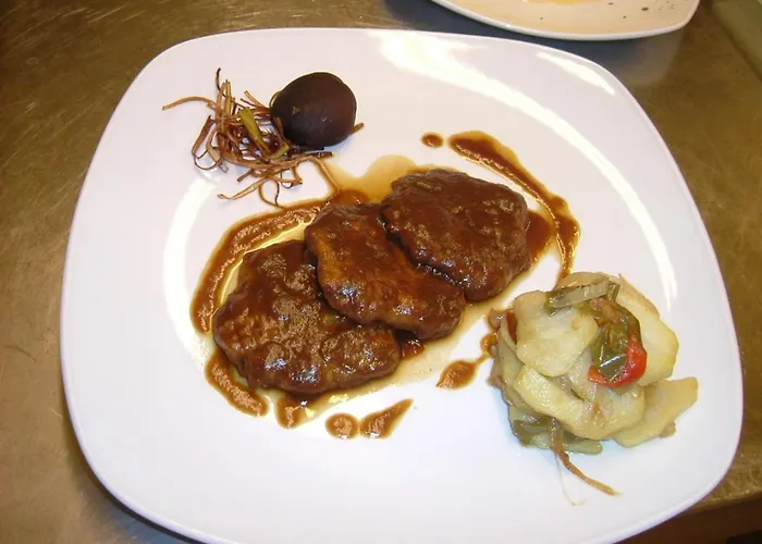 Castillo Valdes Hotel 2*